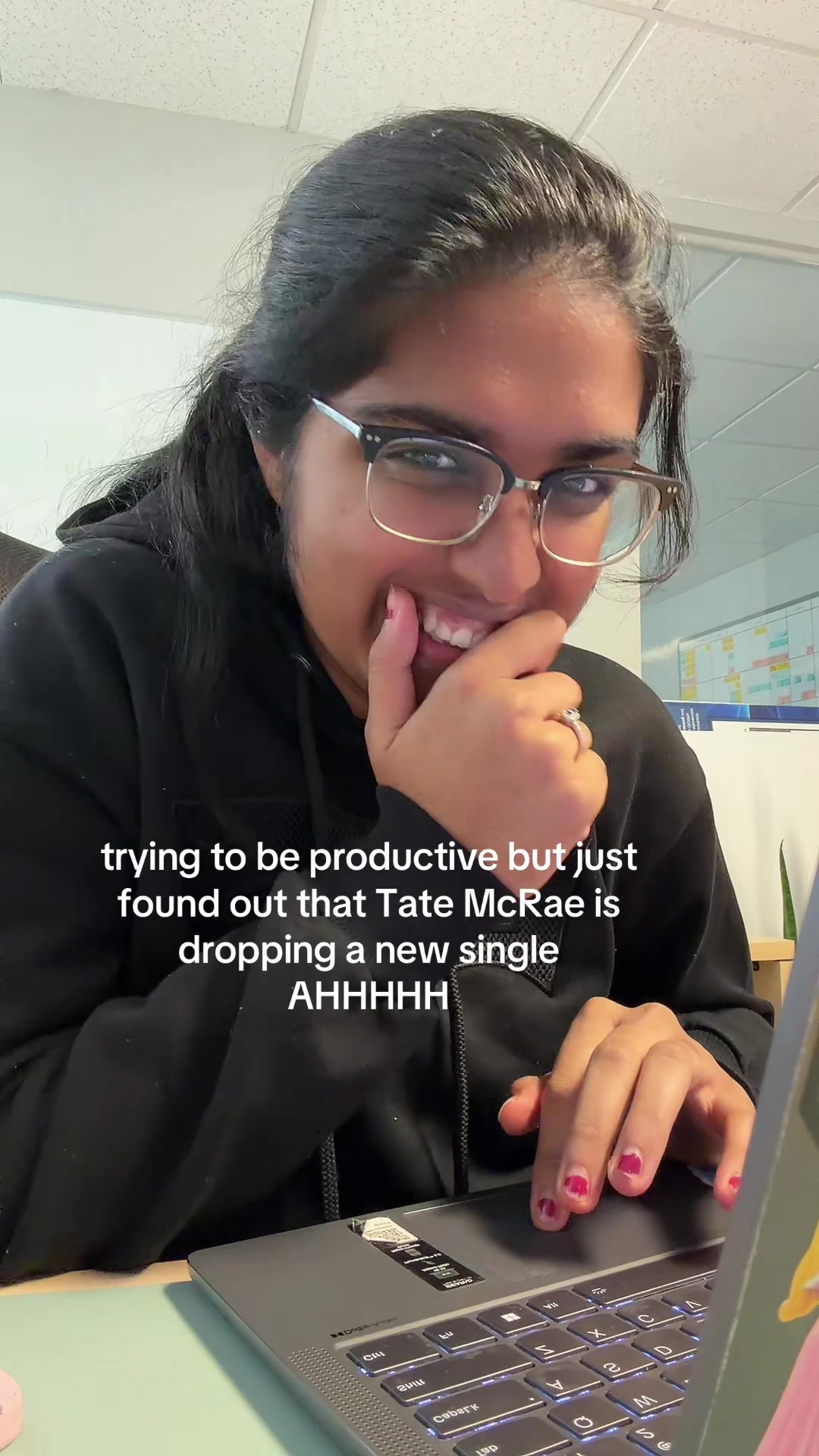 @Bhavyabinscrubs 🩺❤️🔥