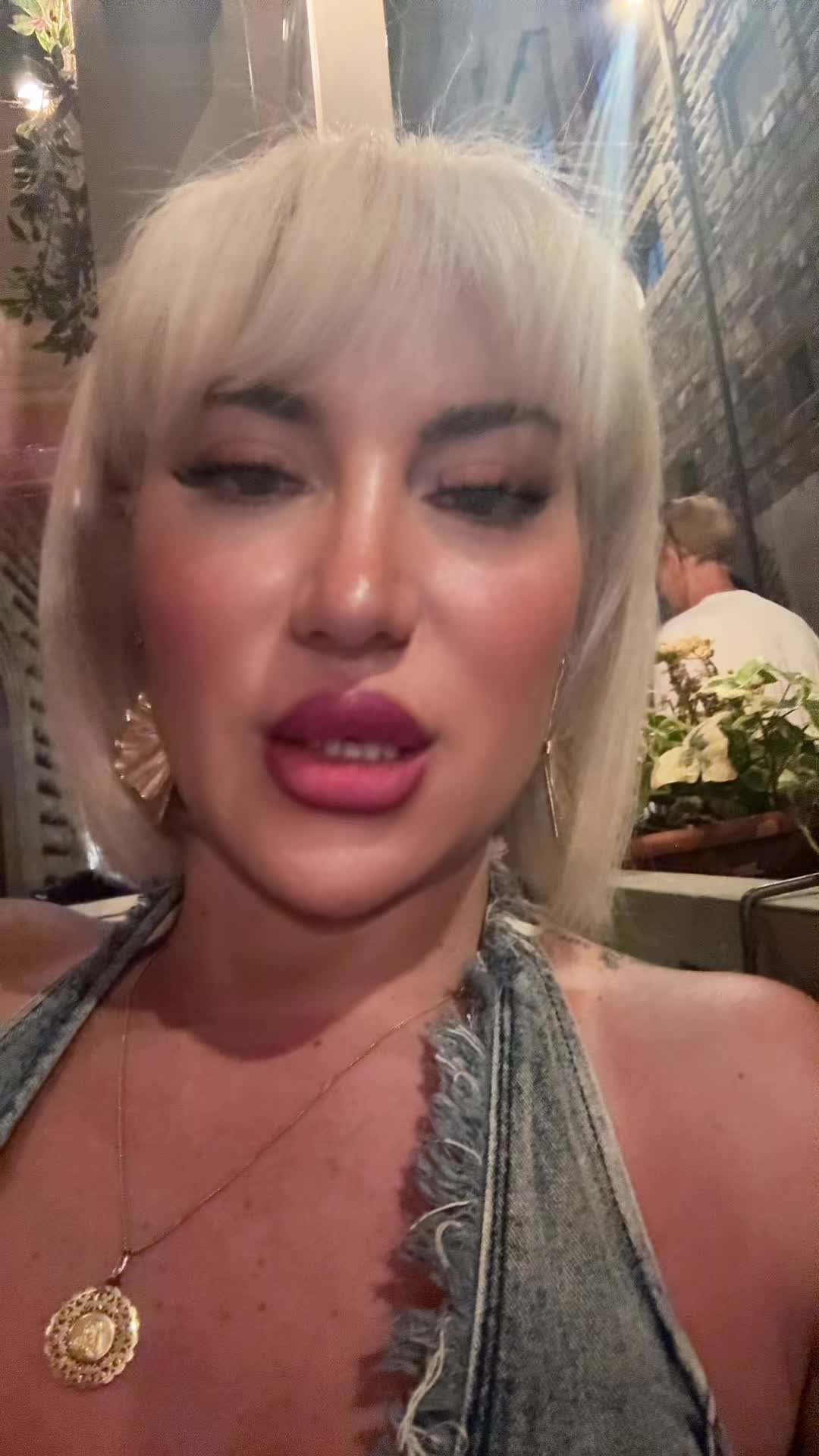 @Ela _entela