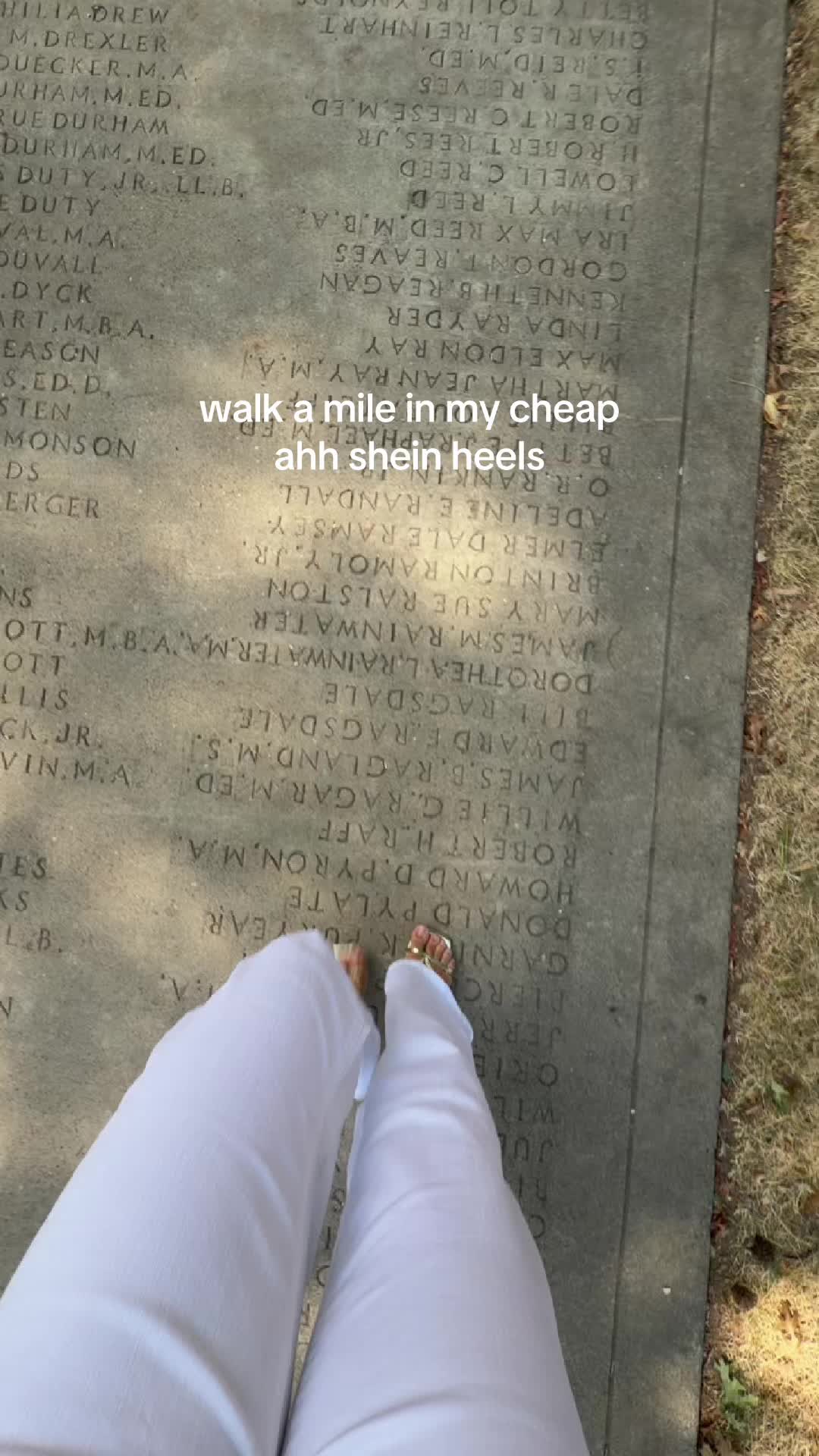 @coraaa