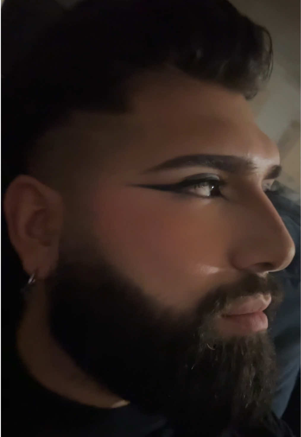 @Jer Bear 🧸 | Makeup Artist