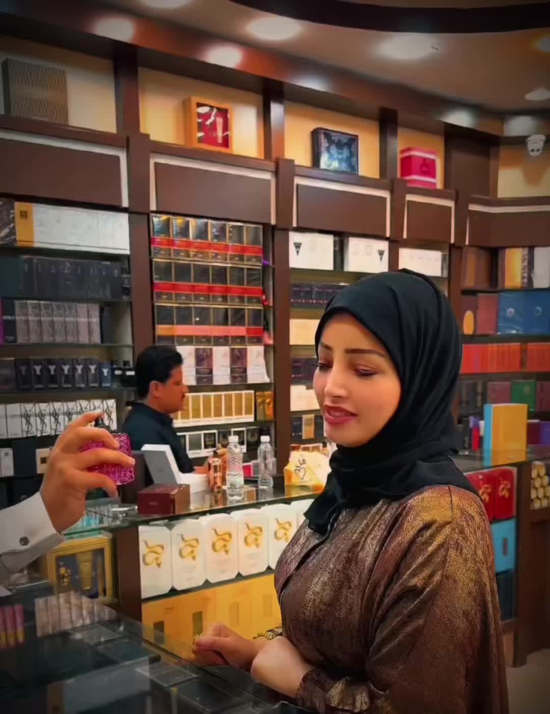 @♡ الشيخة ِزعفران ♡