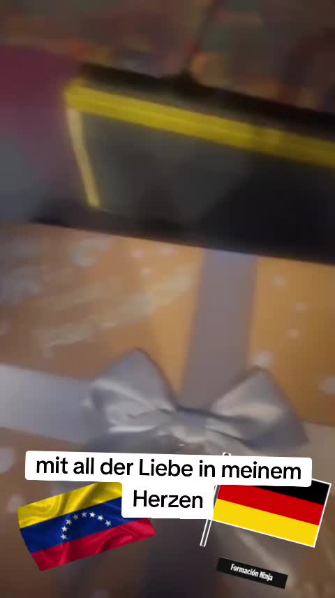 @nicolereyes2222