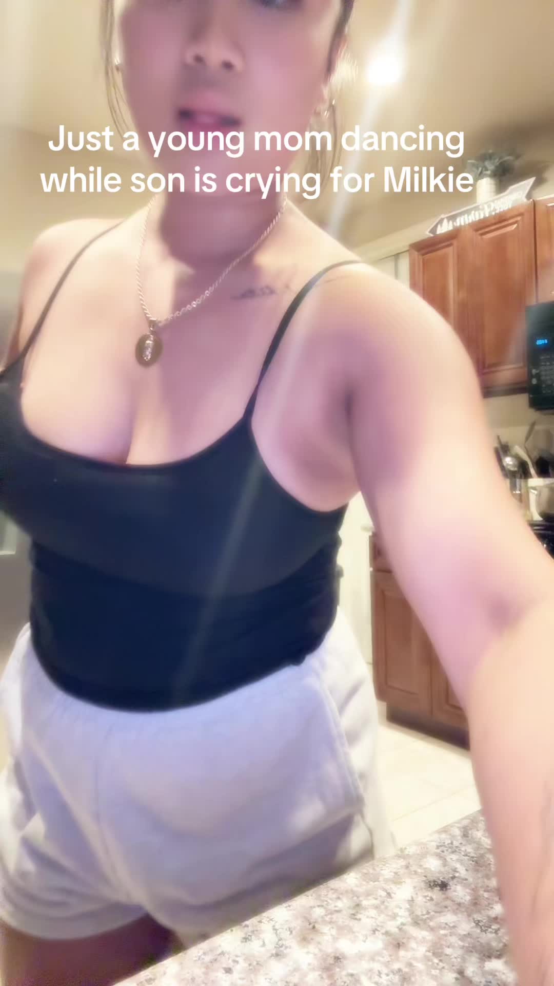 @Laniiluh_