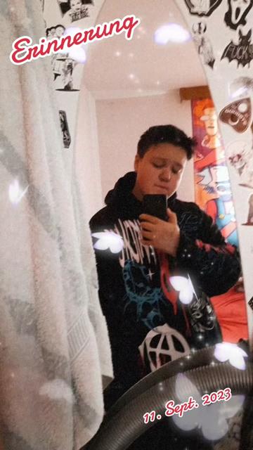 @x_Kurvenliebe96_x 🛡️💜
