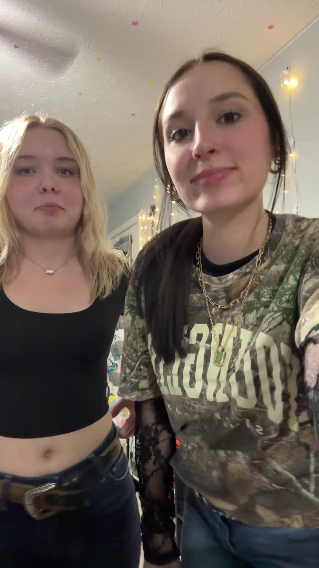 @Caroline 🤠