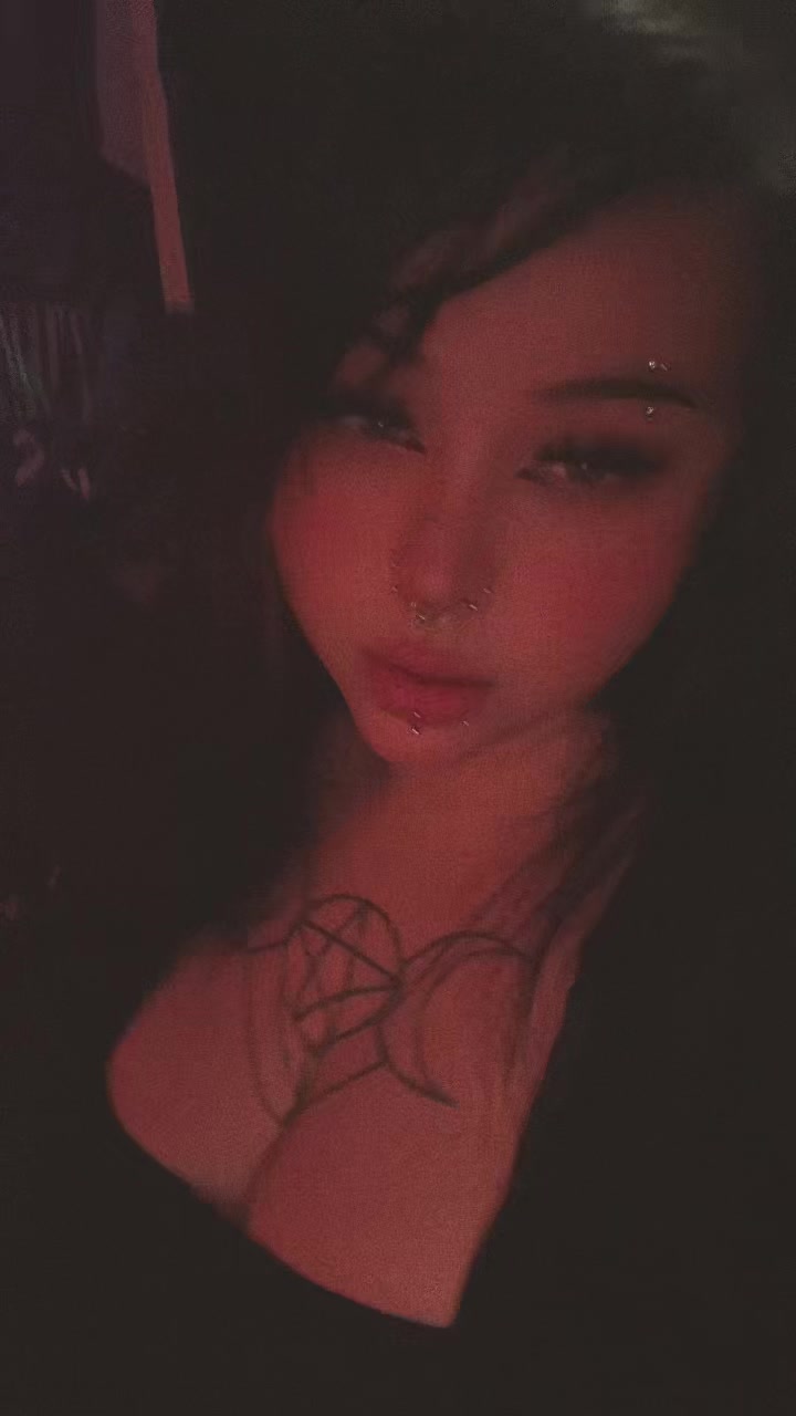 @🦇🖤CurvyCrypt🖤🦇