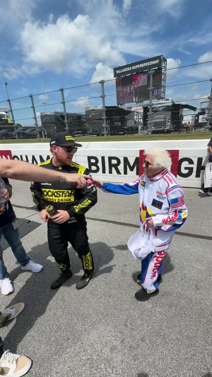 @Rubbin&rsquo; is Racing