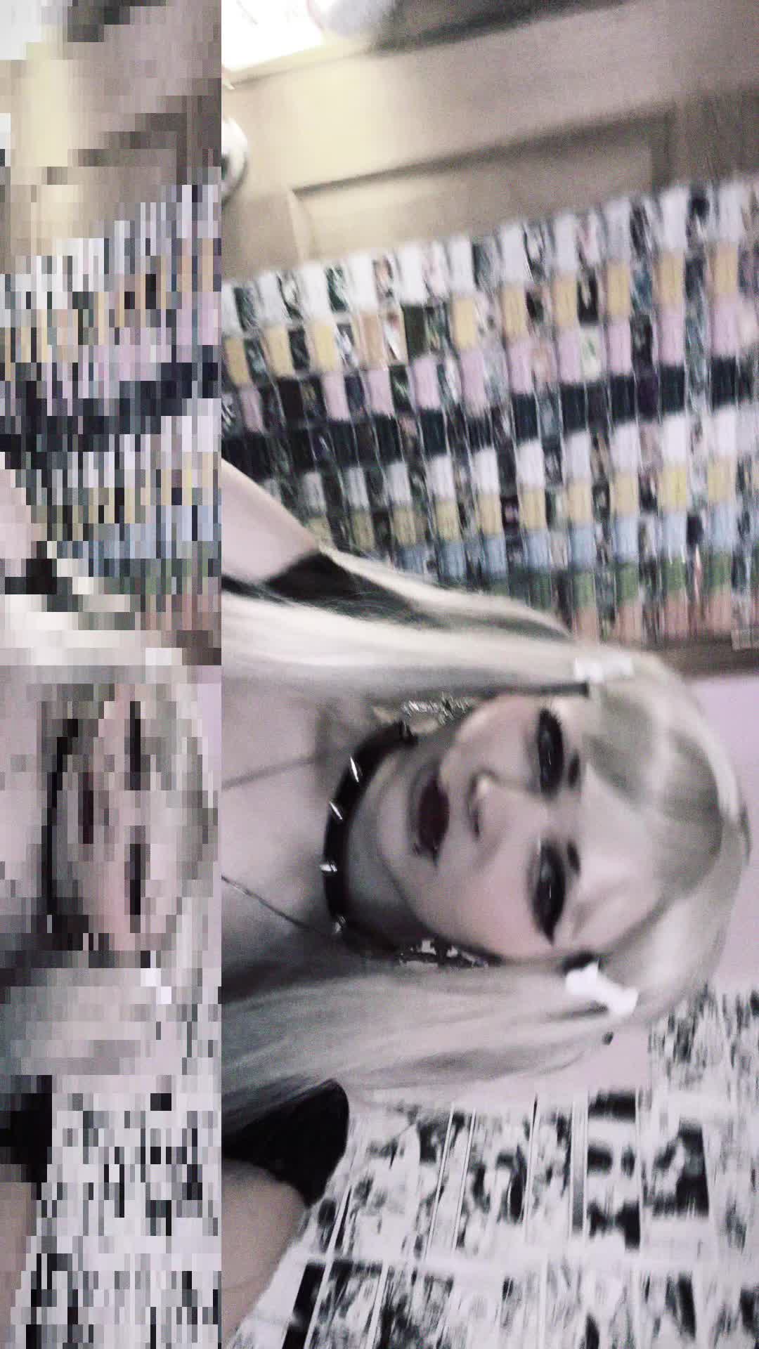 @Moxx