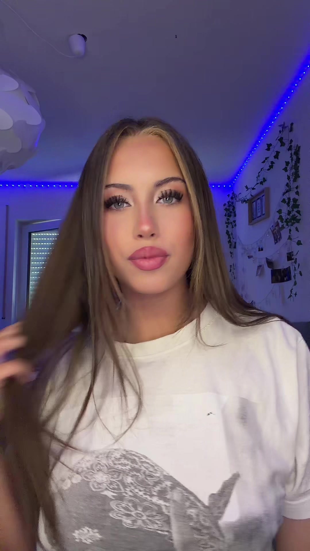 @esther