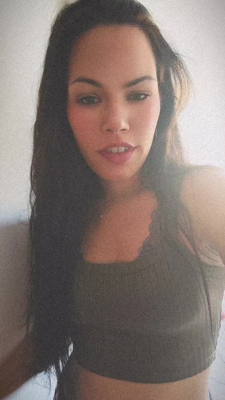 @Angelina_66