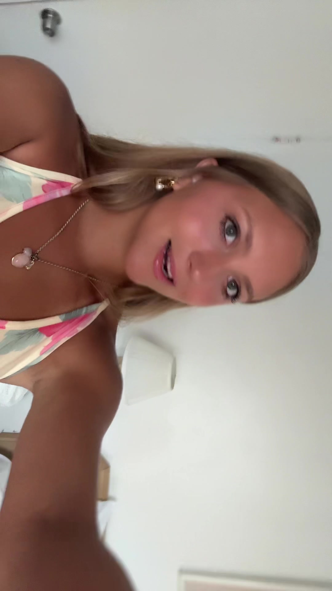 @💋💋
