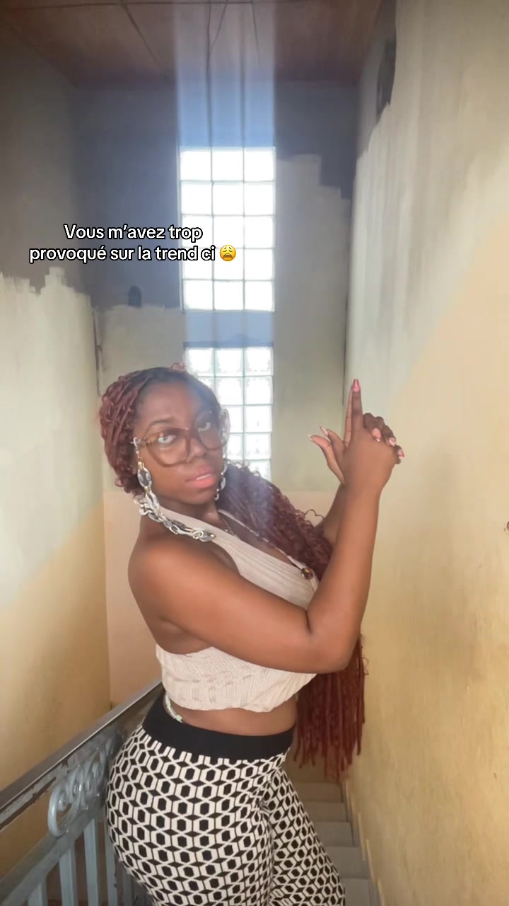 @🩷Nandar🤍🇨🇲