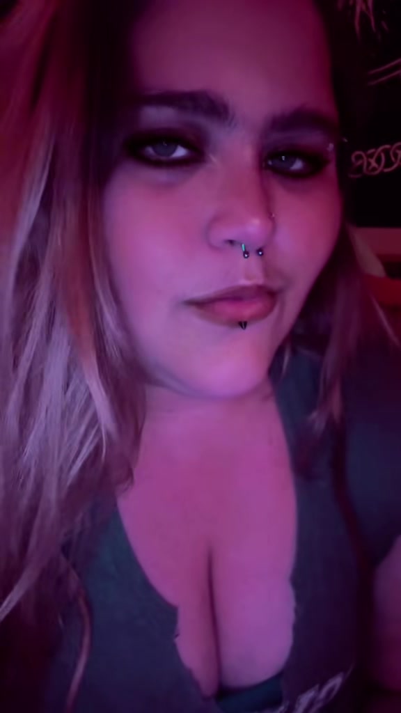 @Devil_angel_08