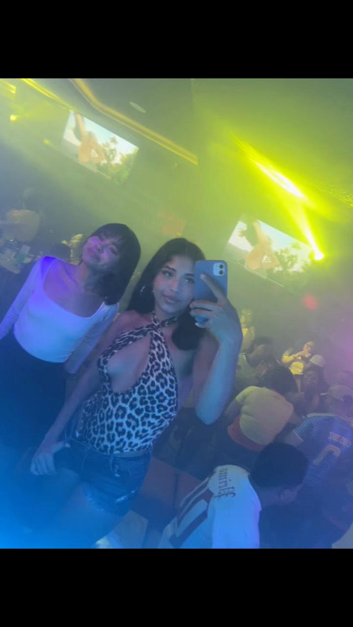 @Meri🔥
