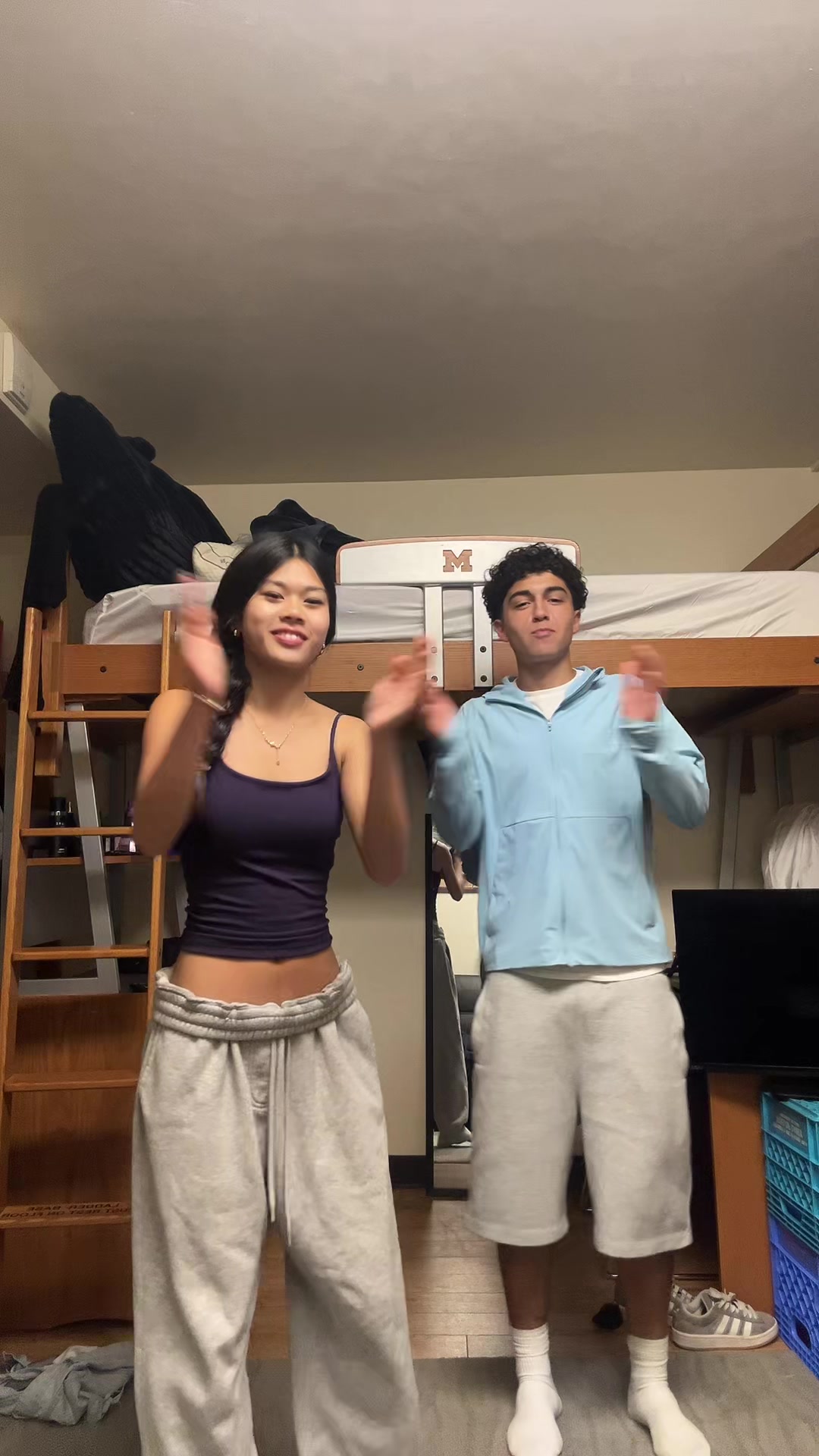 @whodis
