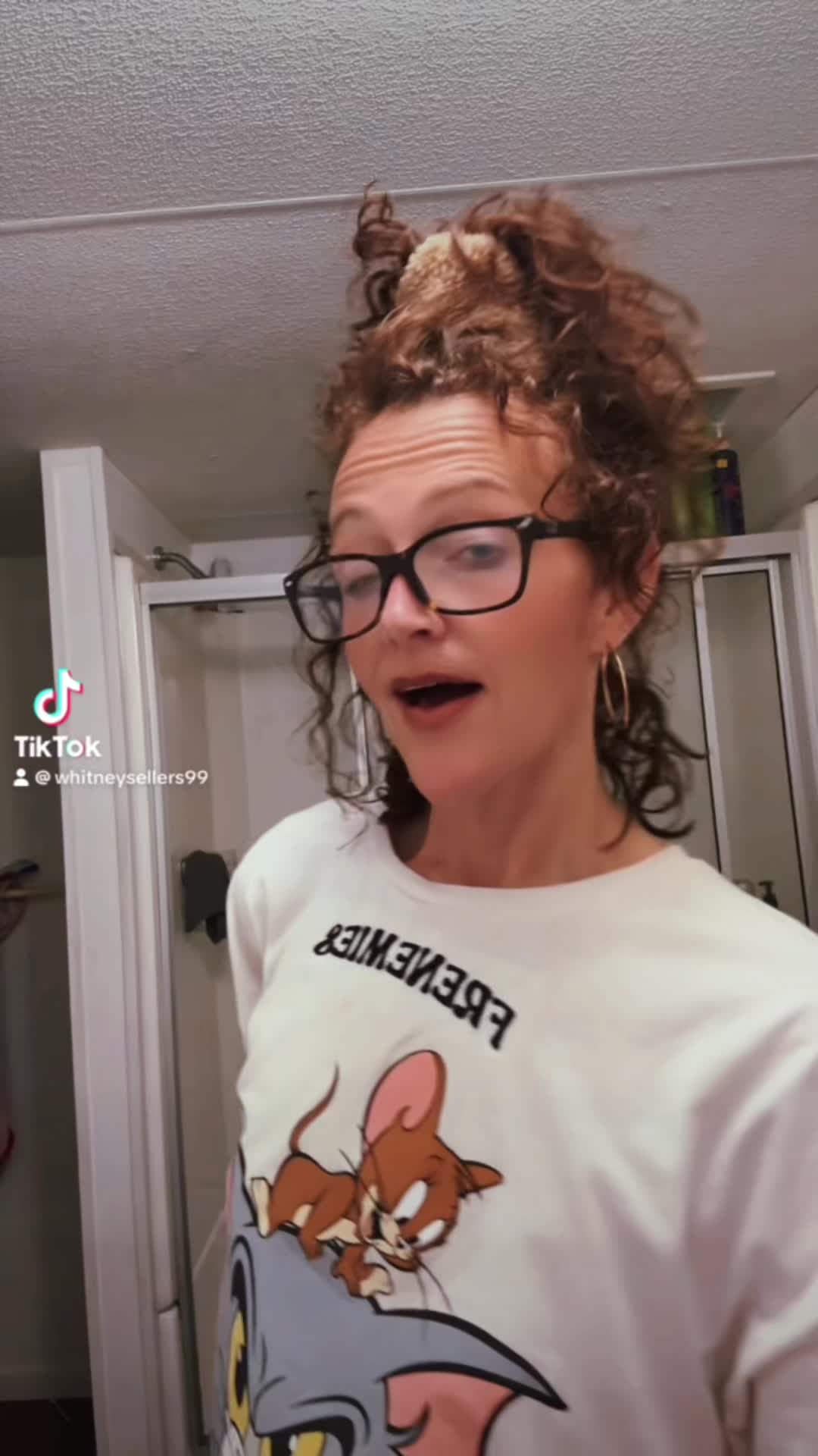 @whitneysellers99