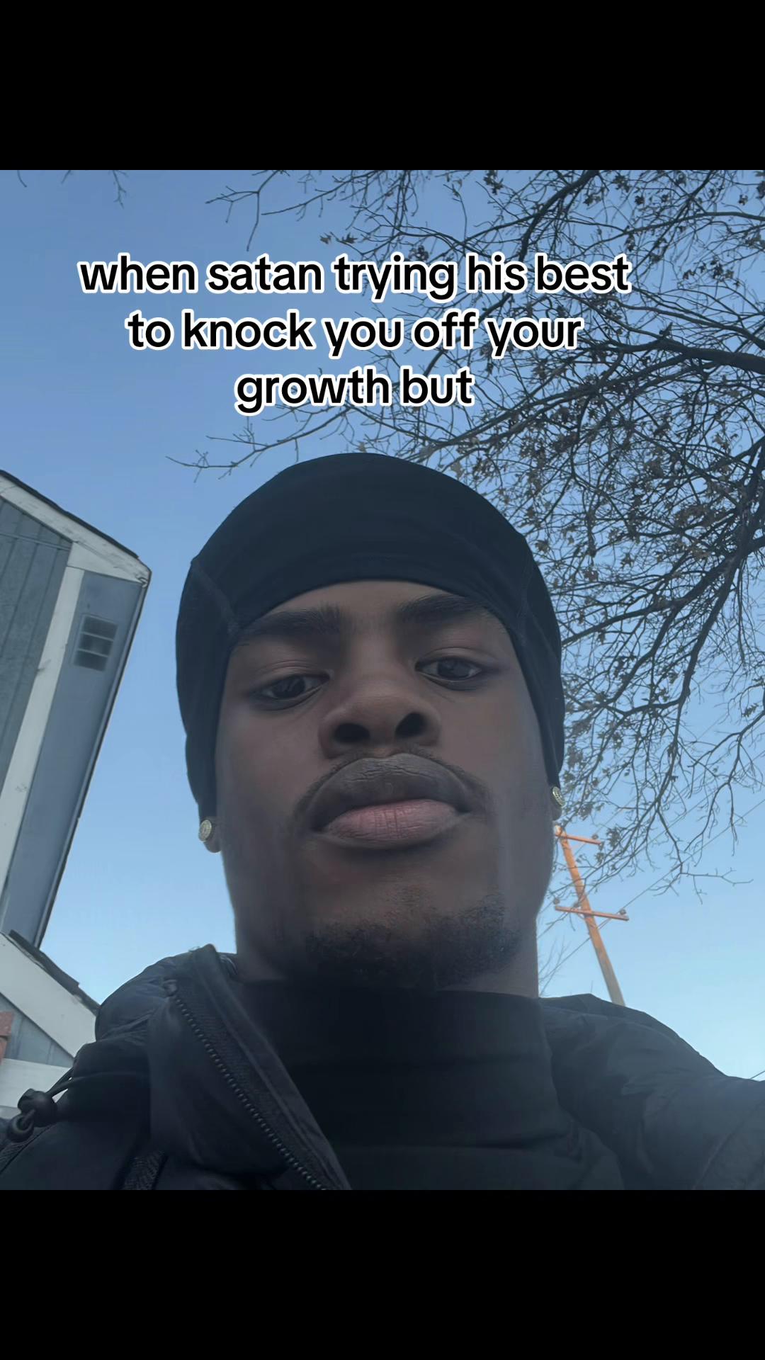 @®️ ®️