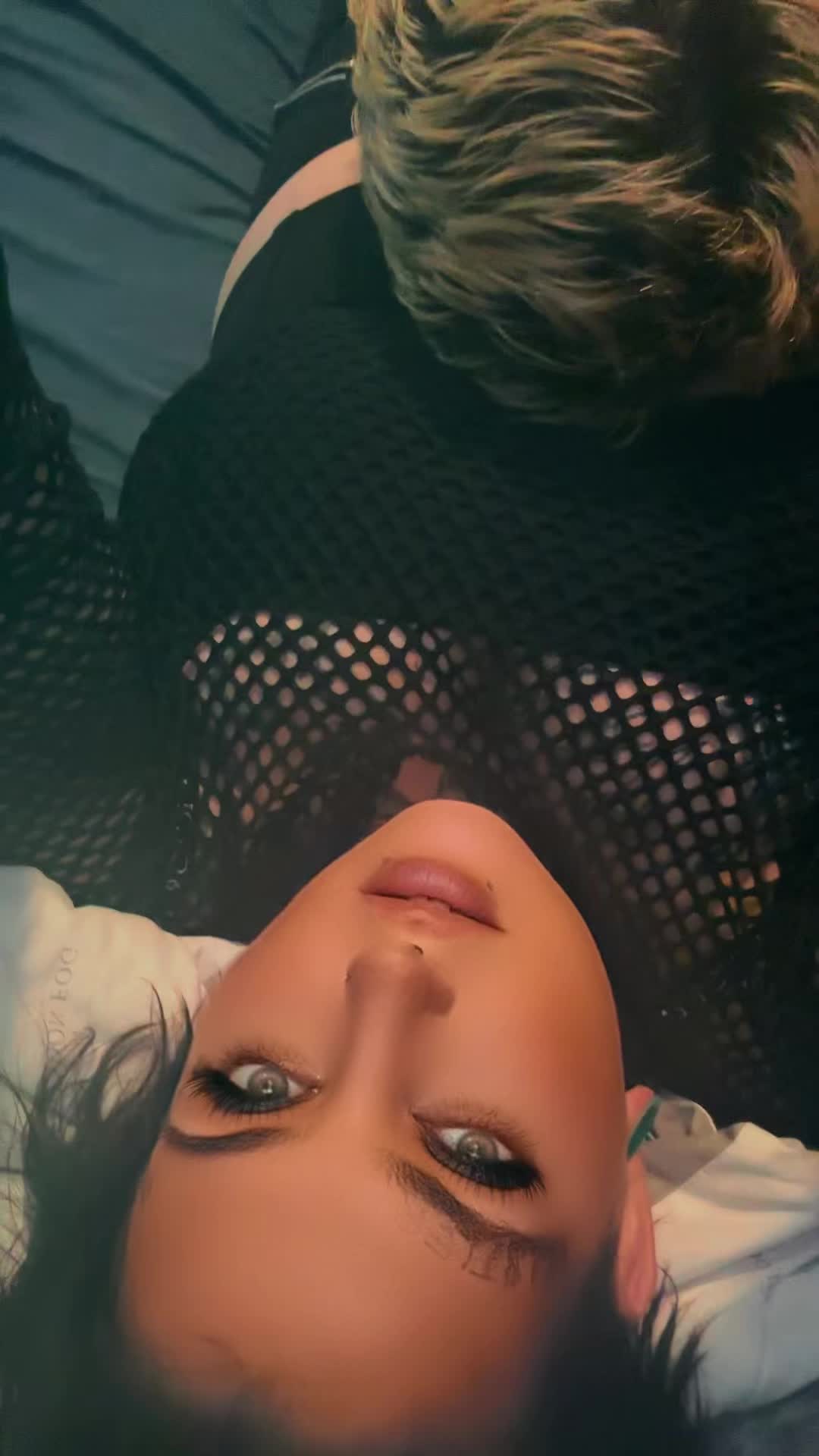 @GOTHICMOMMY666