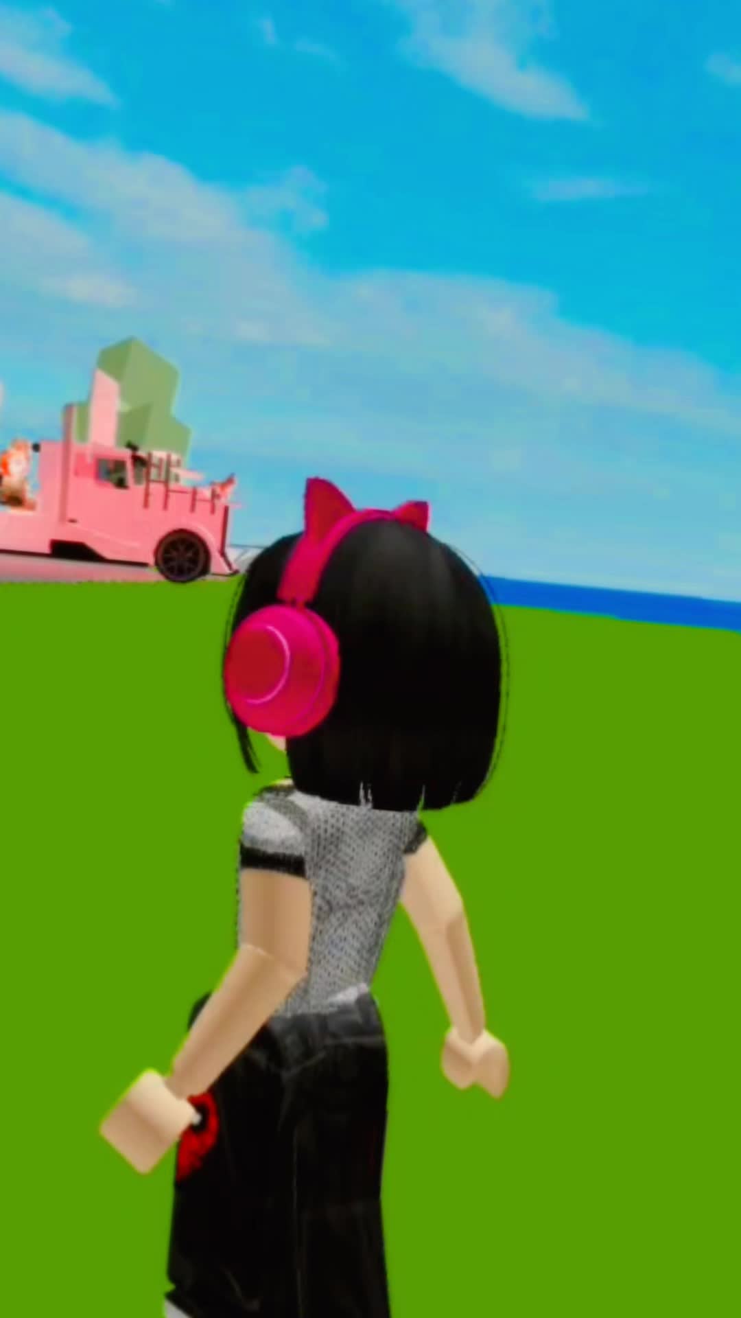 @Goldie Roblox ⚜️🚩