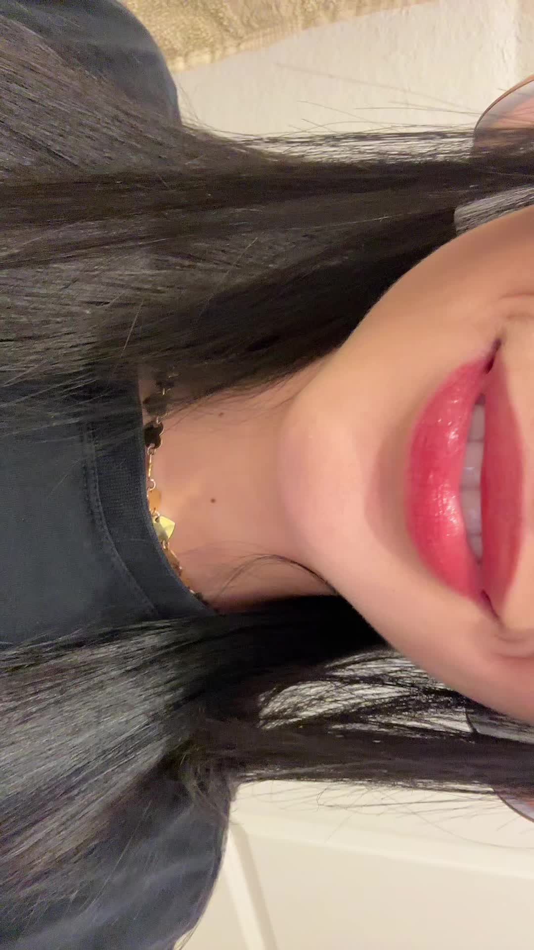 @𝐌𝐀𝐑𝐈𝐀 𝐎𝐂𝐀𝐍𝐃𝐎