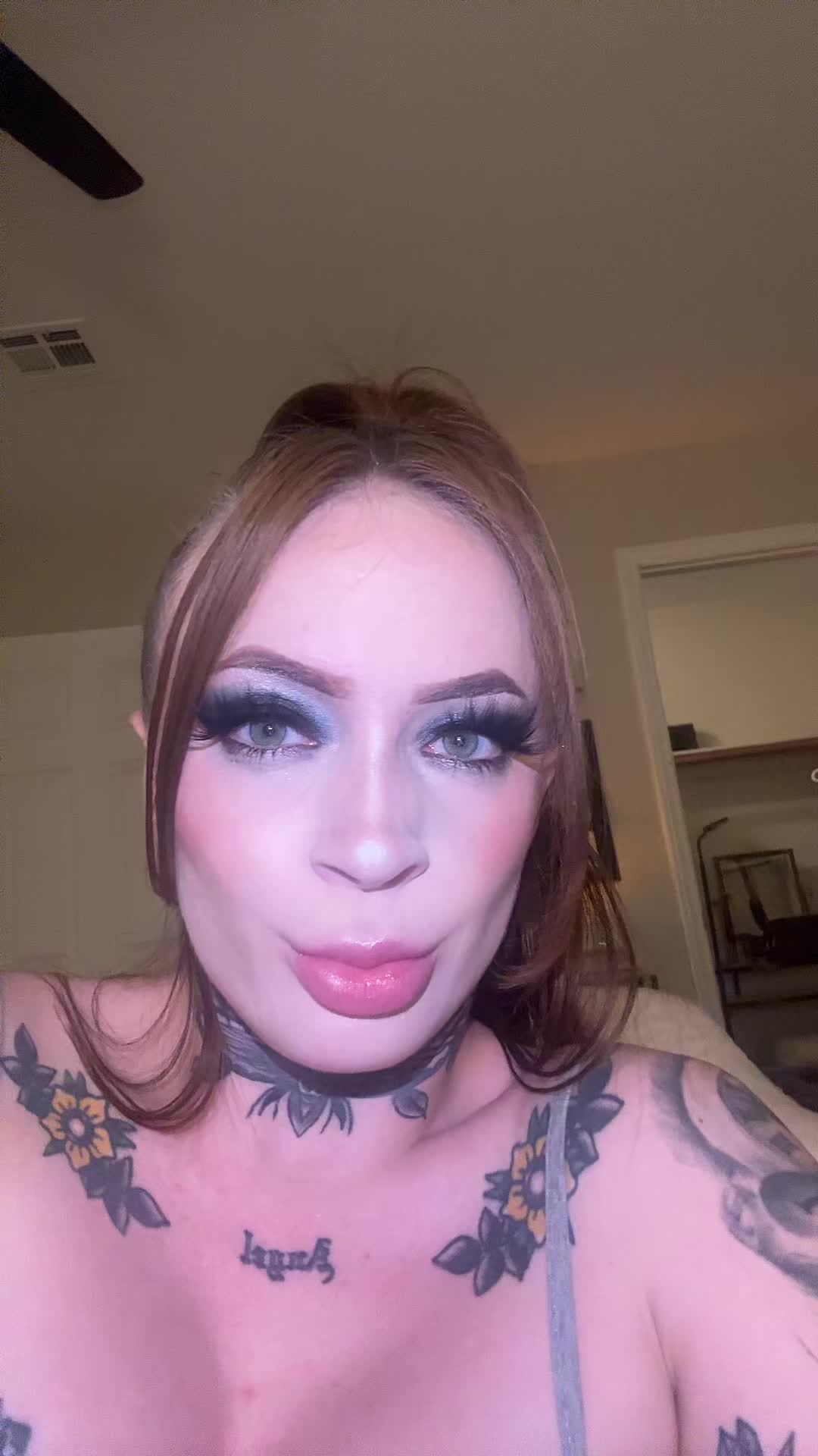 @_faithvixxen_