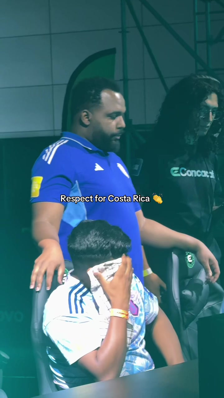 @FIFAe