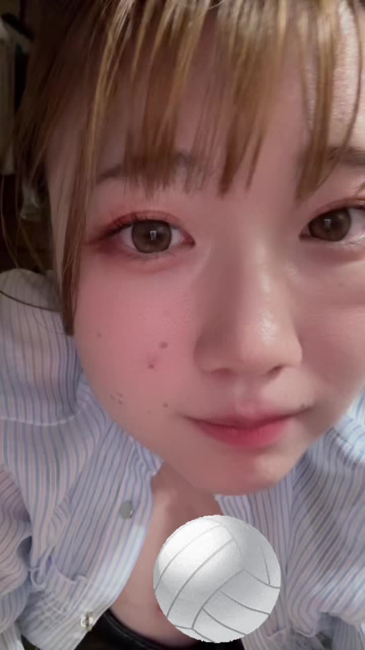 @ゆい ᙏ̤̫
