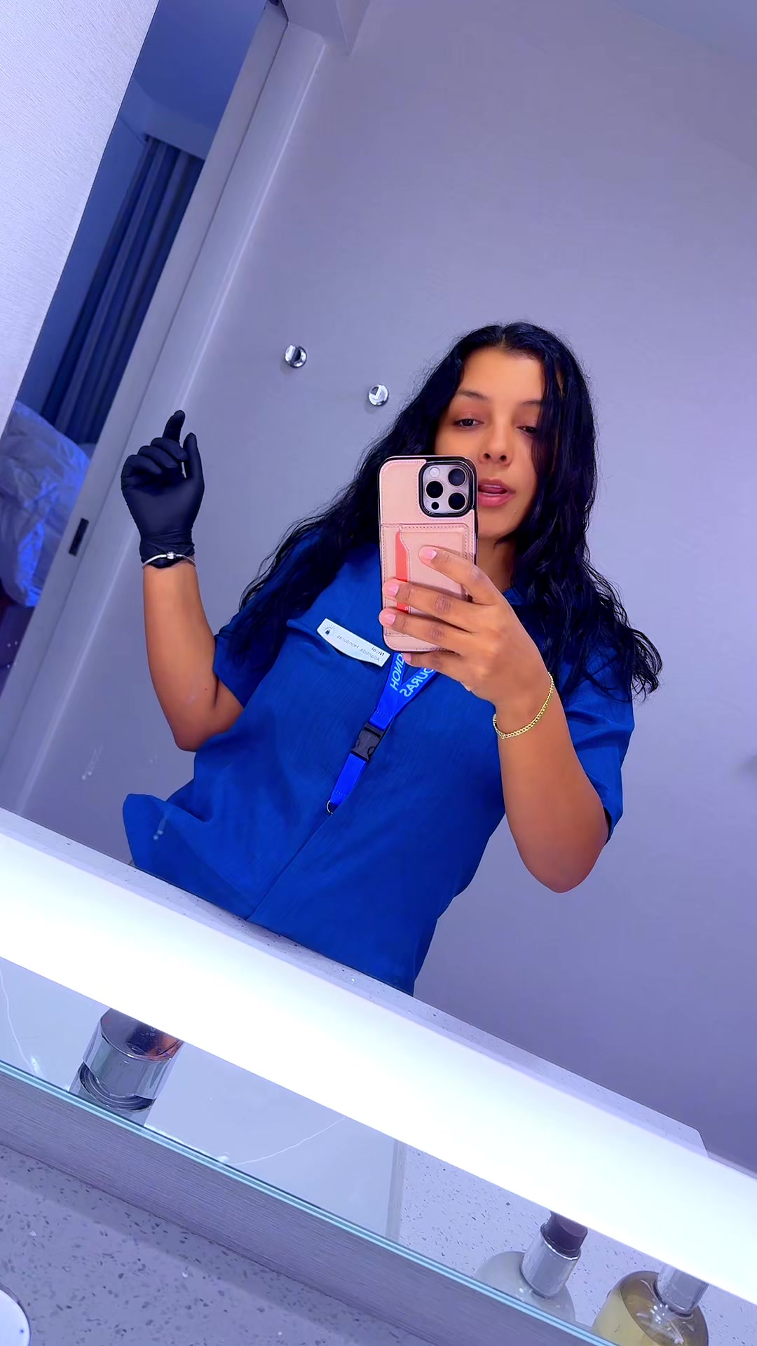 @Niki Martinez