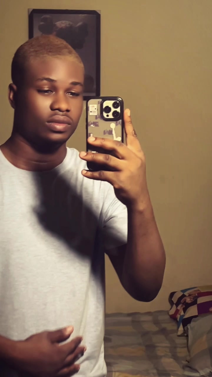 @DIEBERE 💫🧢