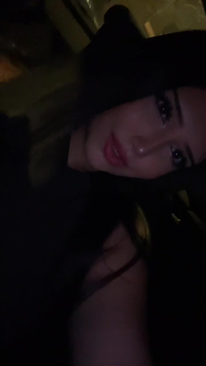 @Shaïna ྀིྀི