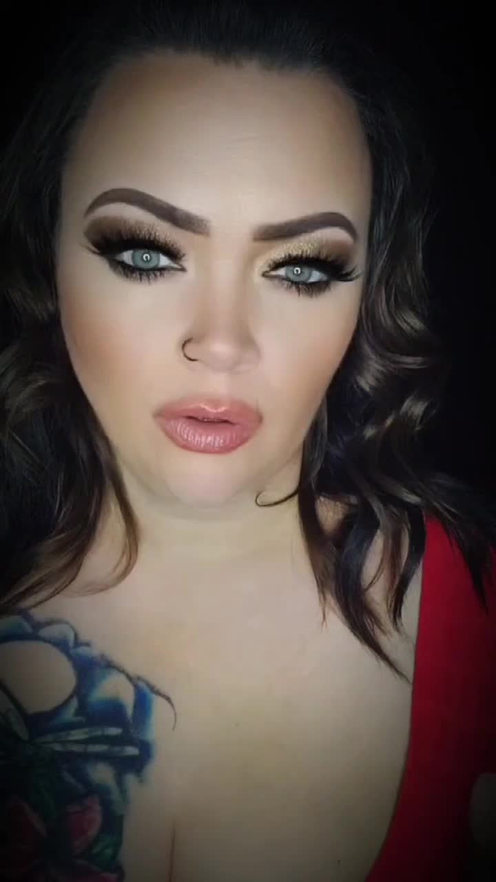 @𝓣𝓪𝓽𝓽𝔂𝓭_𝓢𝓷𝔀𝓑𝓷𝔂