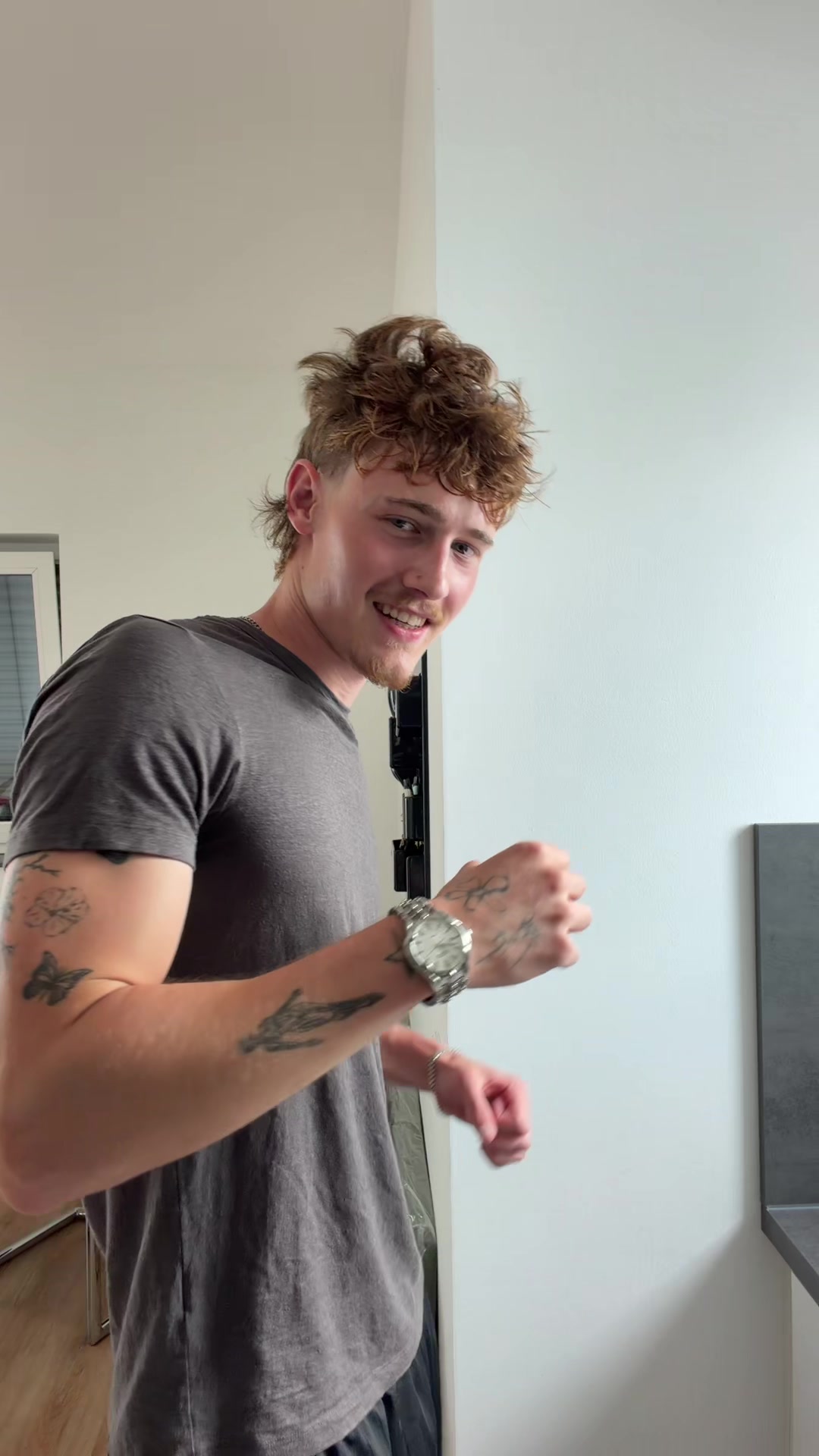 @louraintt