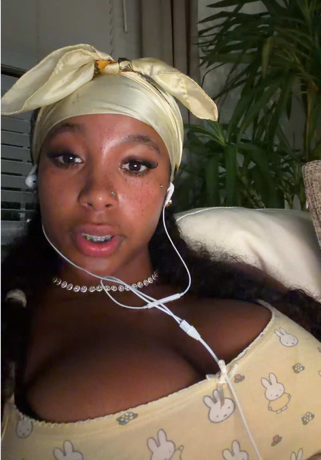 @whosmayabae