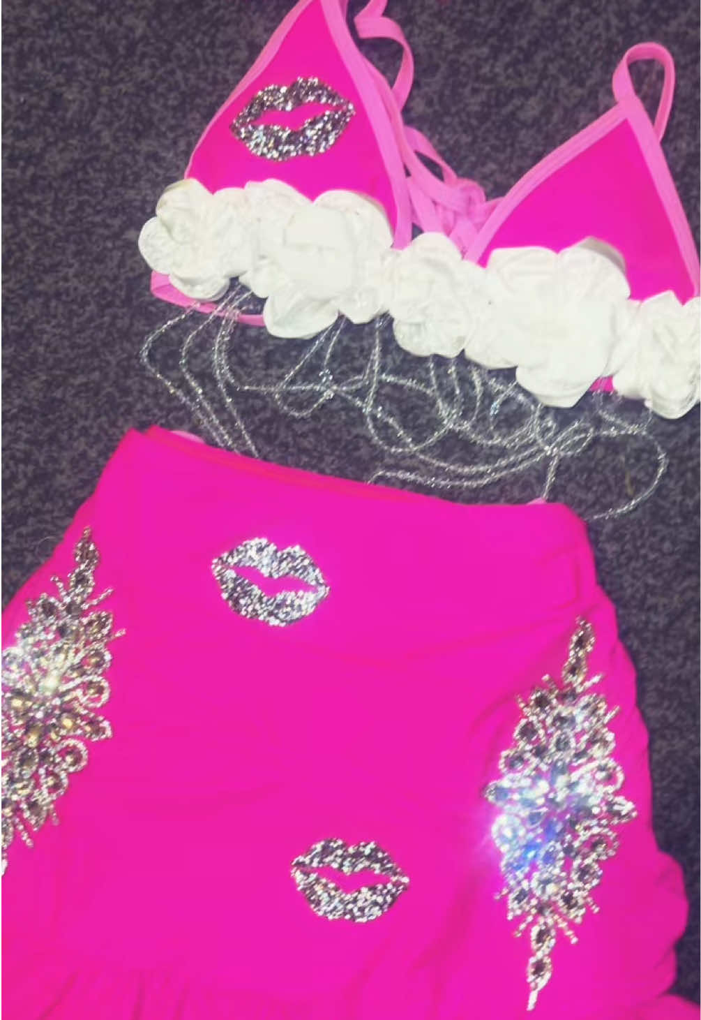 @𝓓𝓲𝓿𝓲𝓷𝓮 𝓓𝓮𝓼𝓲𝓰𝓷𝓼 🎀