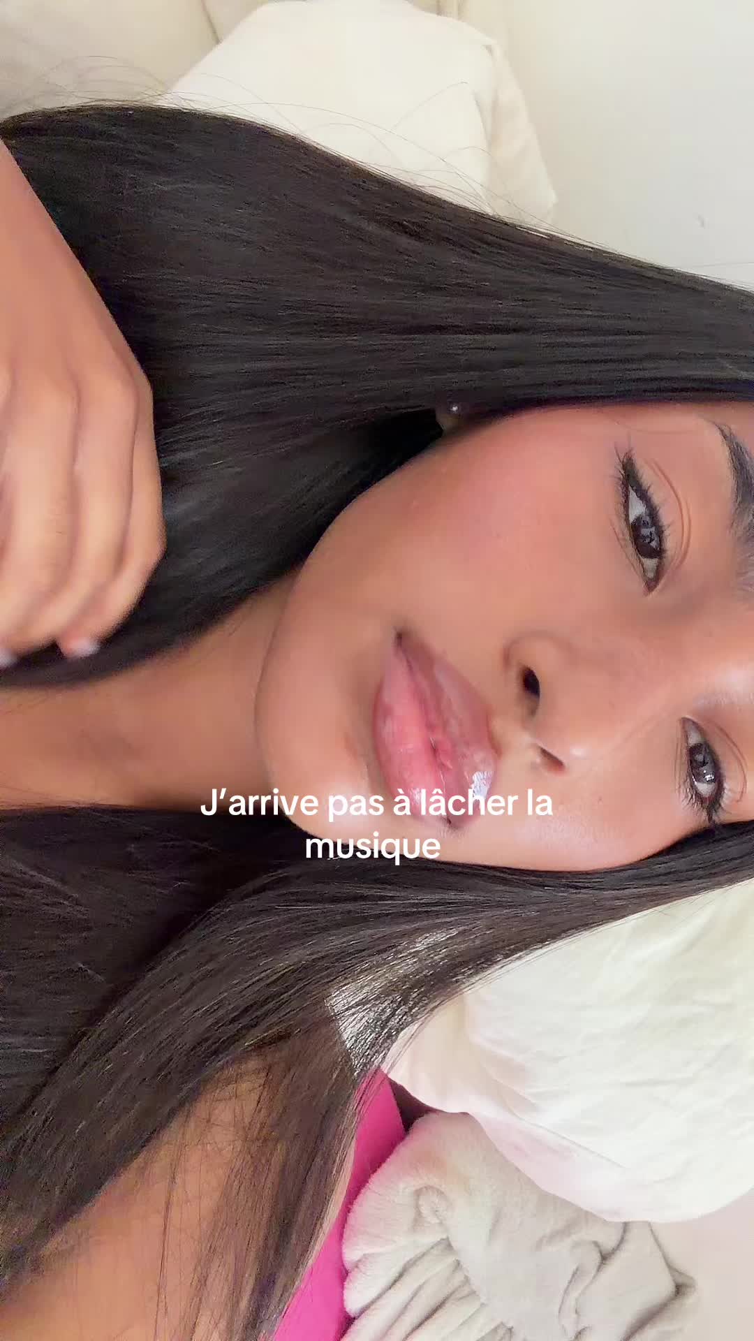@𝗠𝗮𝗿𝗮 🌟🍸