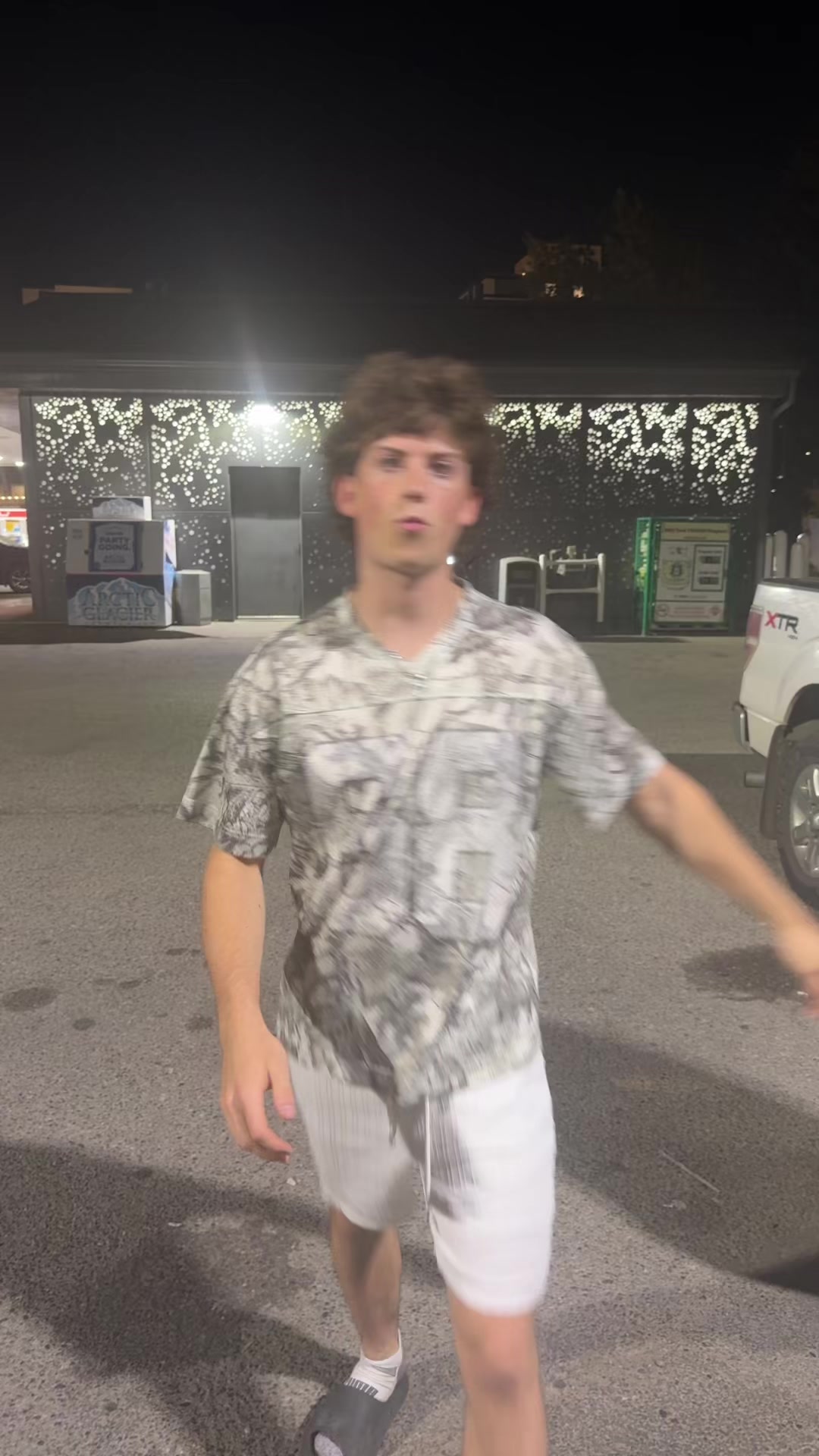 @Chaserrrr
