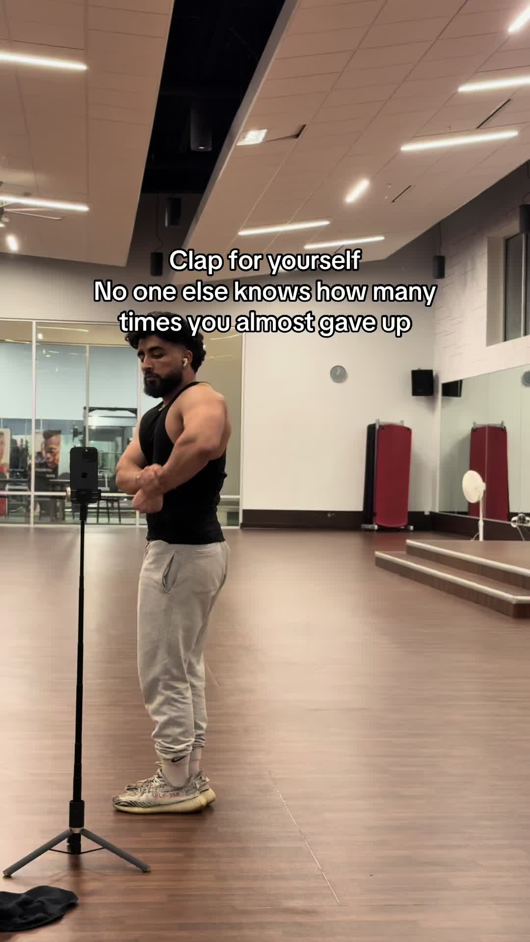 @Yő&uuml;ş&atilde;f_524