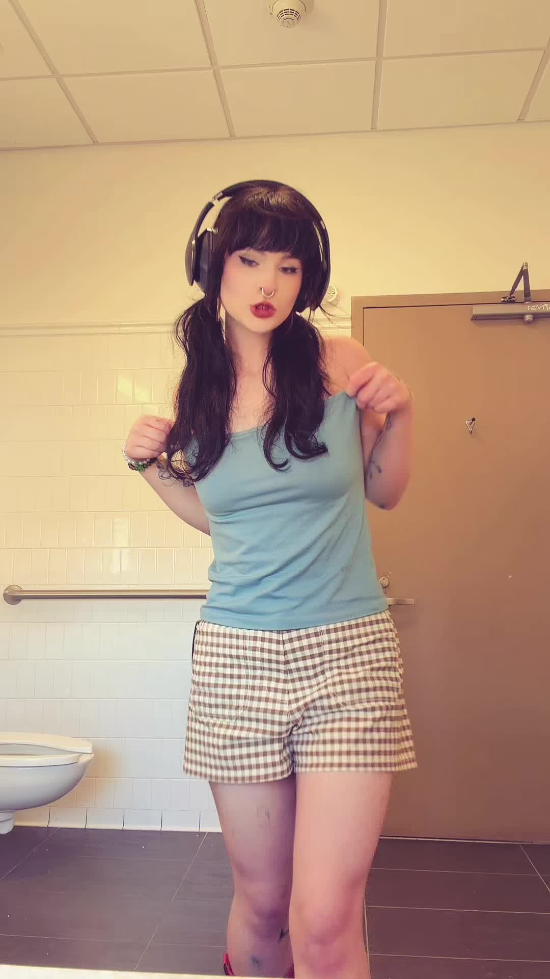 @zoe