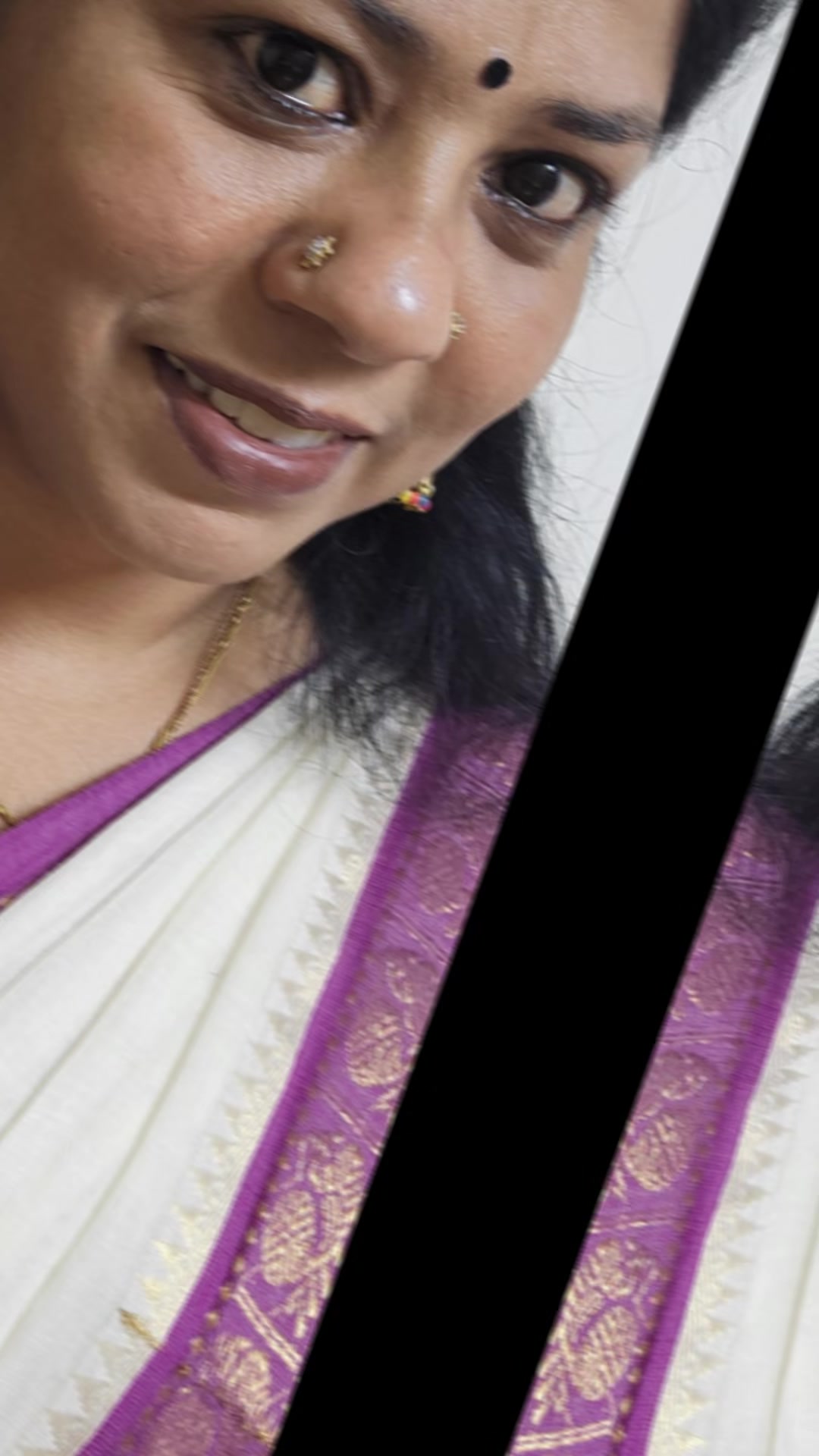 @മൂക്കുത്തിപെണ്ണ്❤️