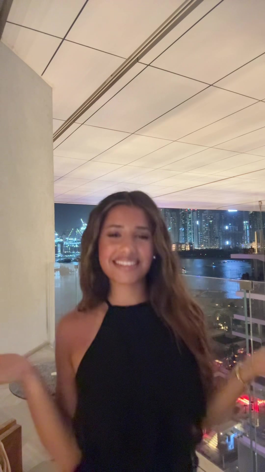 @avnimehraa_