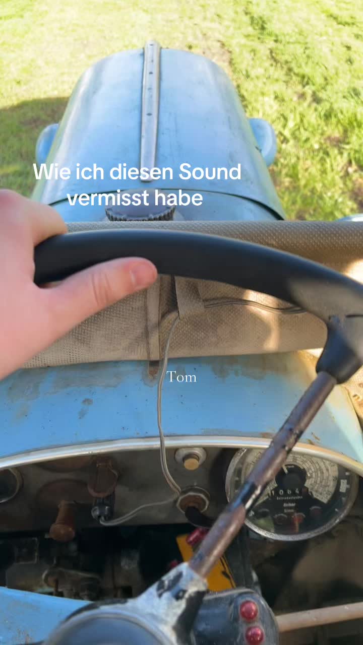 @t0m