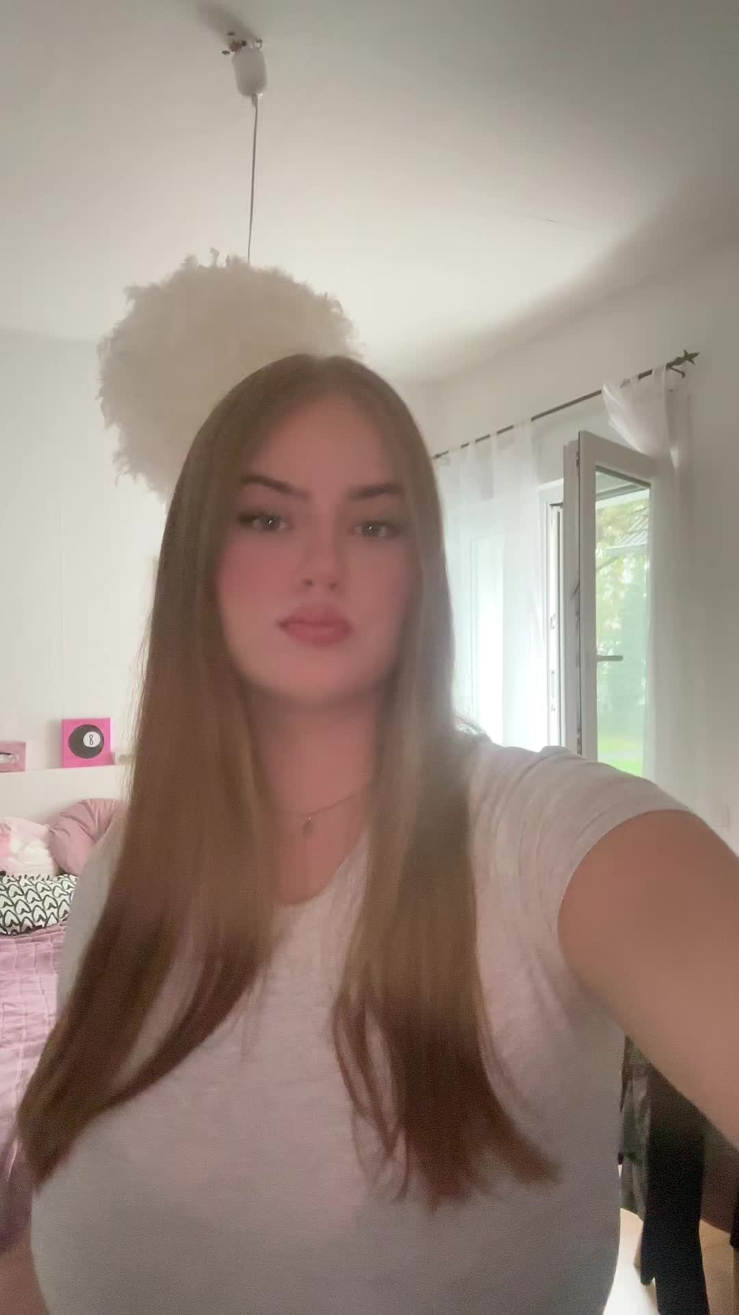 @Ванесса<3