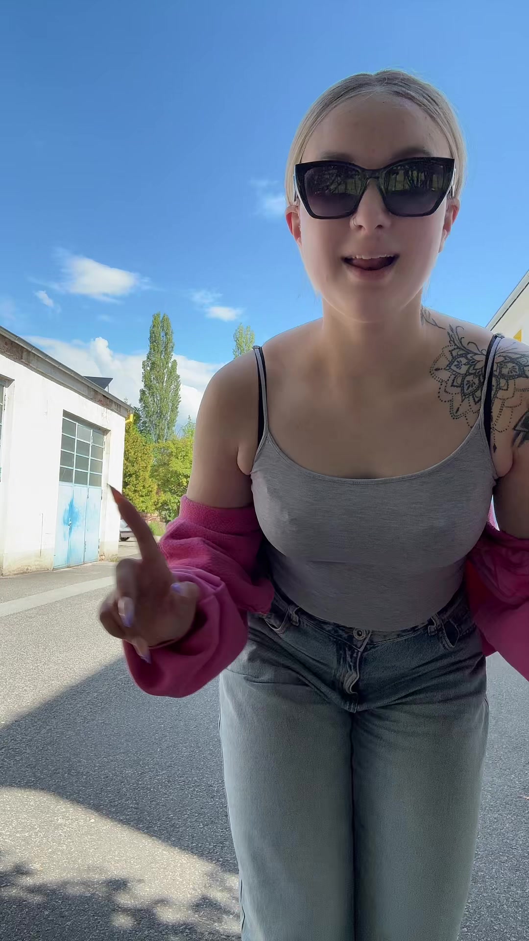 @Gabberbarbieee