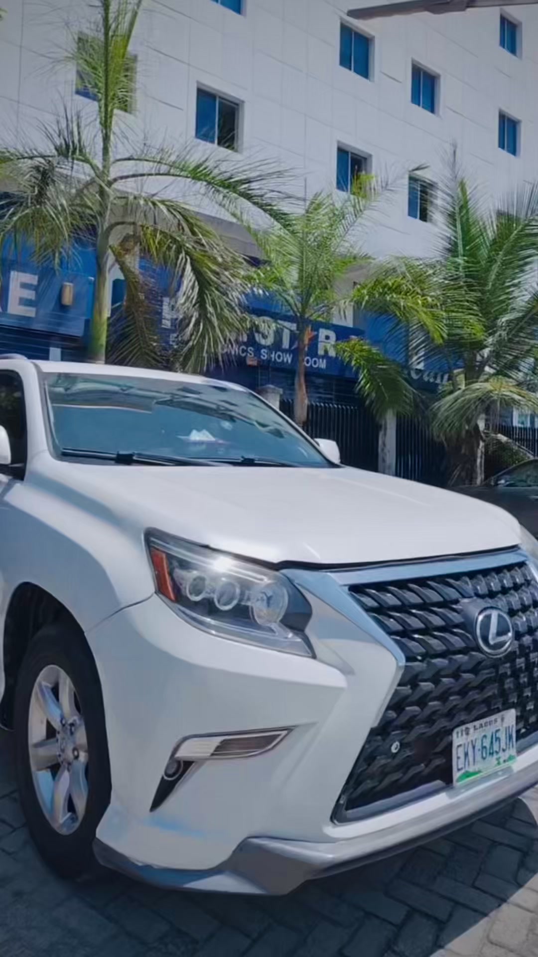 @Private escort and car rentals