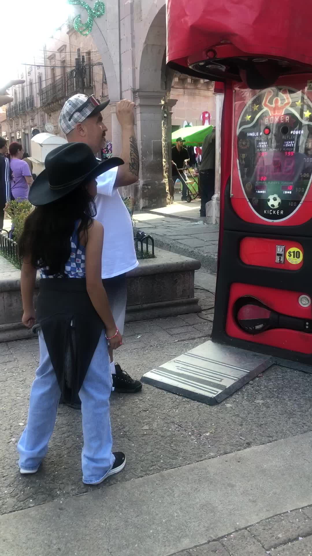 @Luzecita1620