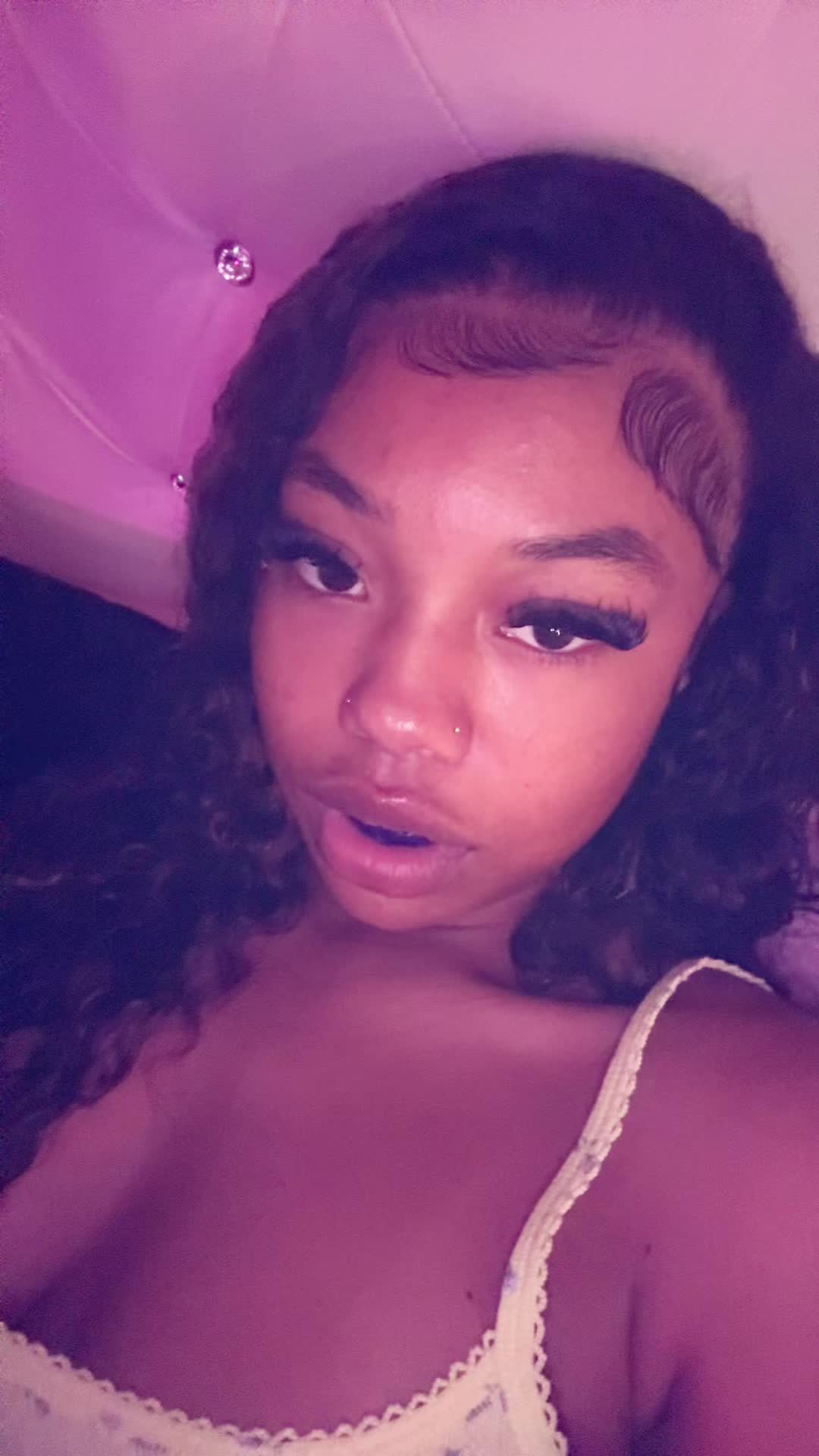 @hai bae! °❀.ೃ࿔*