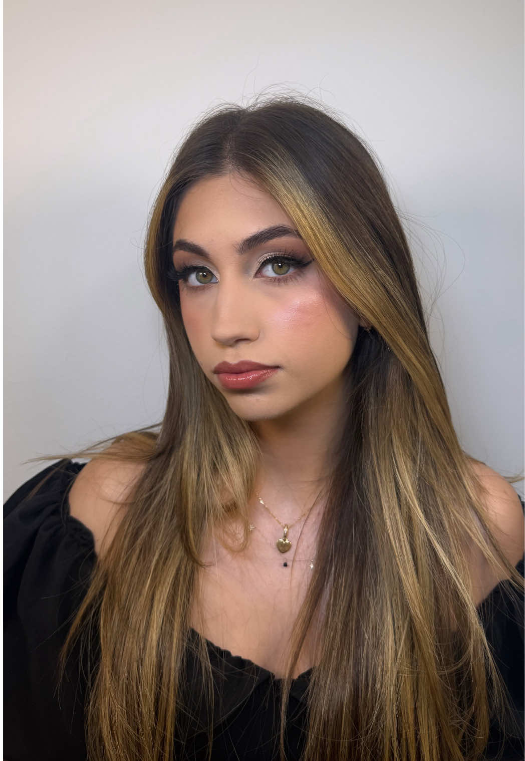 @Angie | Miami Makeup Artist
