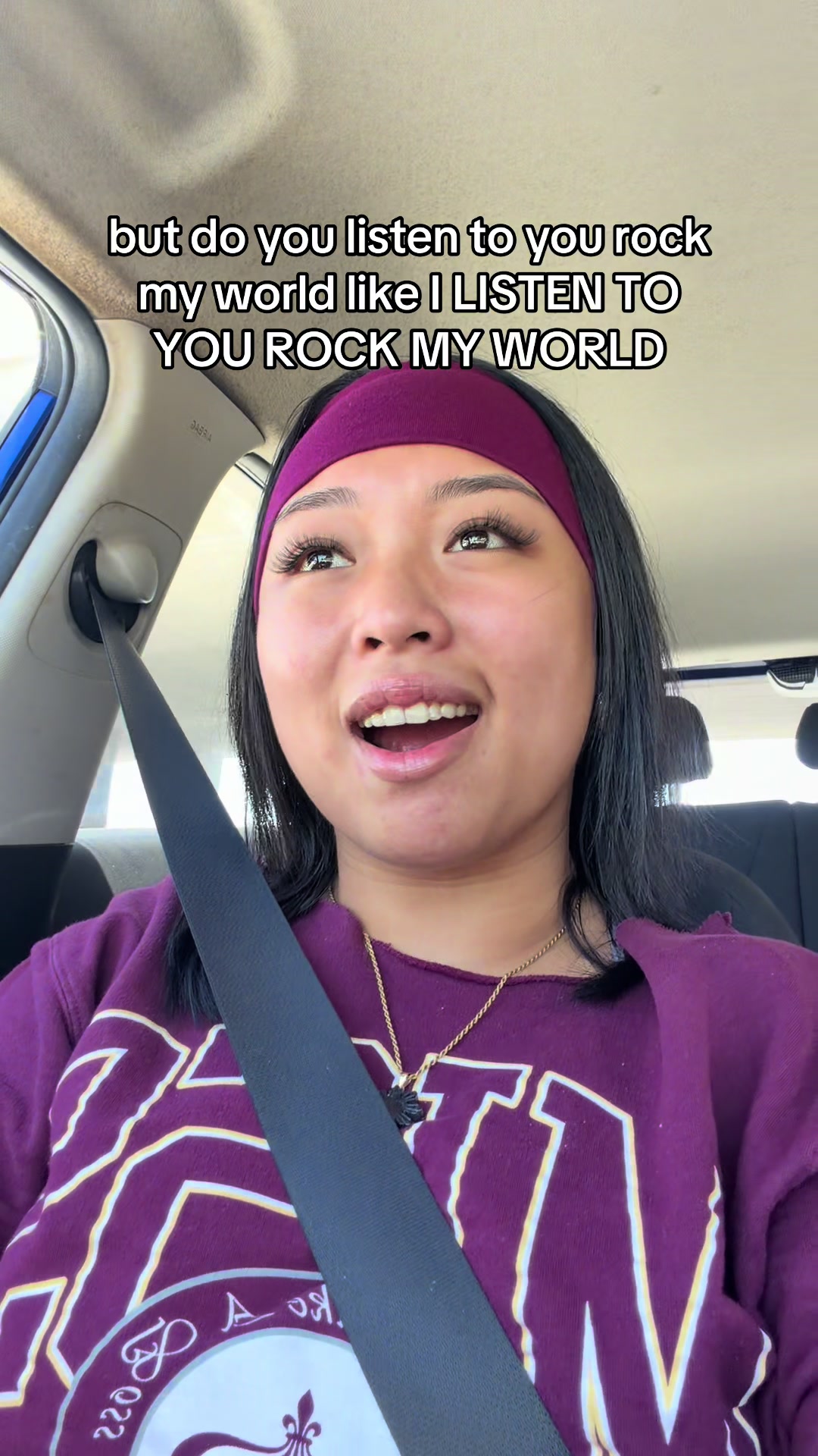 @versacericka