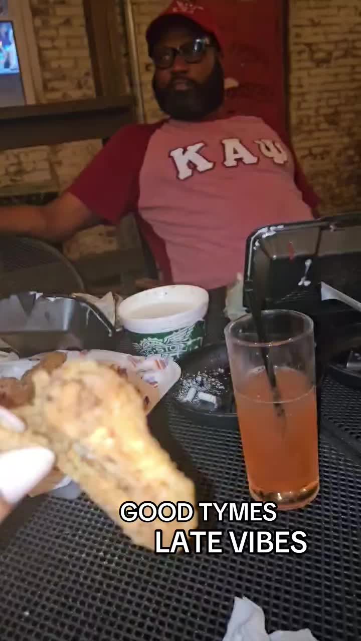 @JENN THEEBARTENDER