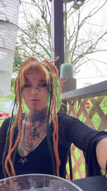 @🌙 ᛚᚢᚾᚨ 🍄✨🐺🖤🌿